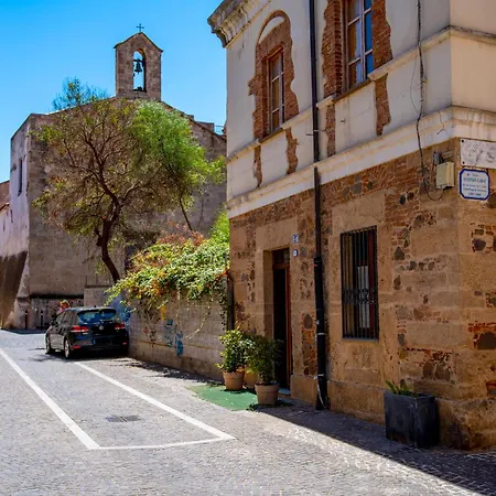 Дом отдыха Borgo Santa Chiara Heritage Ористано