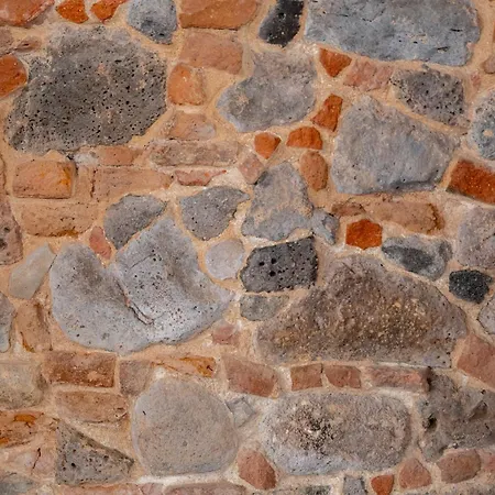 Borgo Santa Chiara Heritage * Ористано