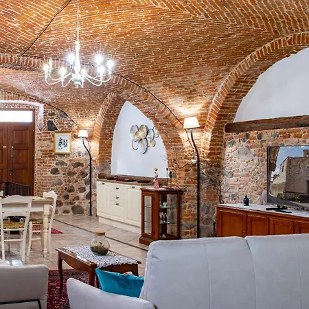 Borgo Santa Chiara Heritage * Ористано